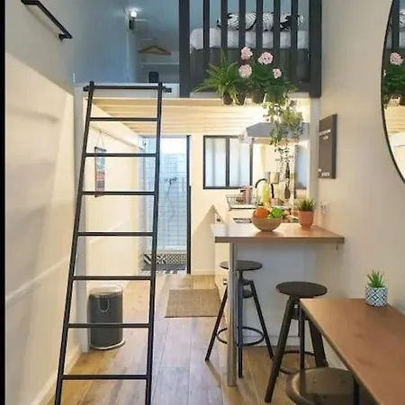 Le Cozy アパート